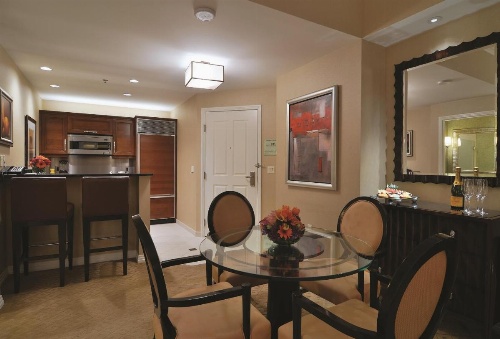 The Signature at MGM Grand - All Suites image 33